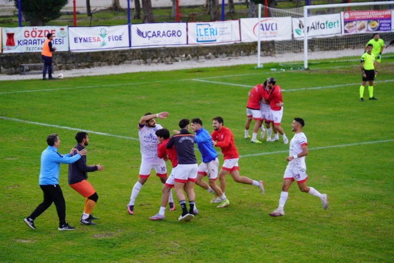 Seydikemerspor Evinde Güldü