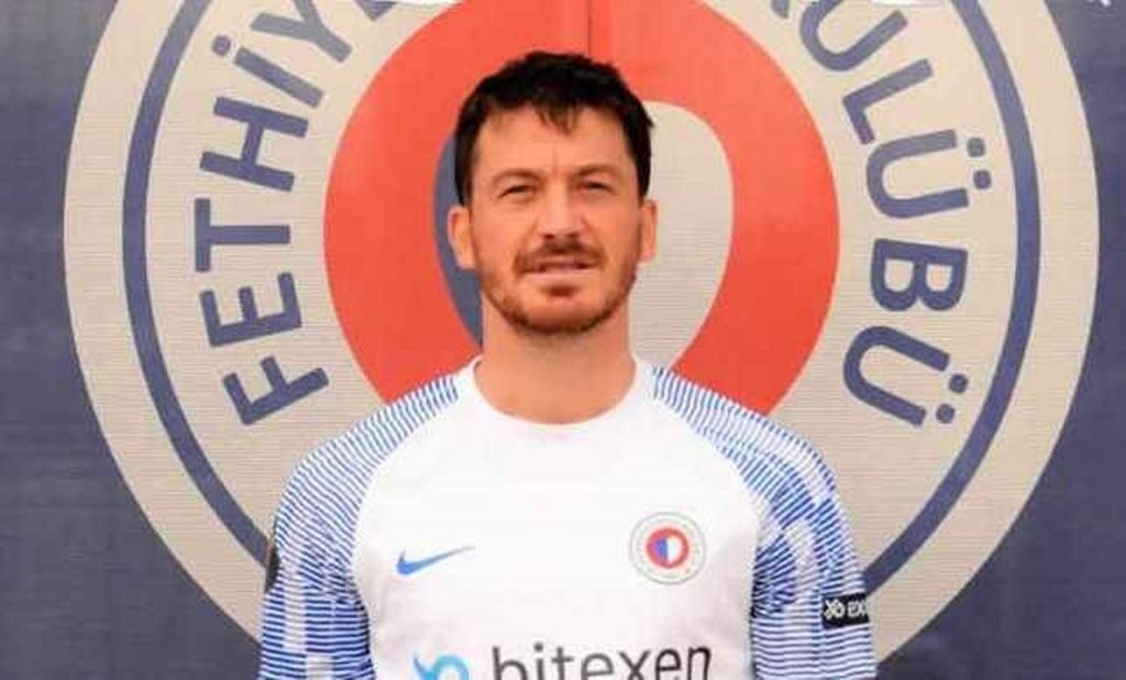 Fethiyespor’da 3 Futbolcu ile Yollar Ayrıldı