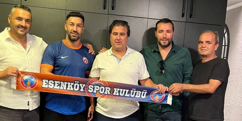 Emre Öztürk Esenköyspor’da