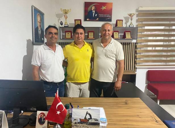 Şampiyon Hoca Yuvaya Döndü: Karaçulhaspor’da Yeniden Hakan Kuşçu Dönemi!